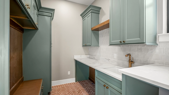 Oakview farms gallery LAREDO